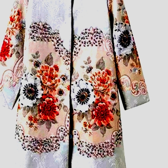 ♥️NWT Stunning Jaquard Embroidery  Beads, Coat. L - Picture 3 of 14